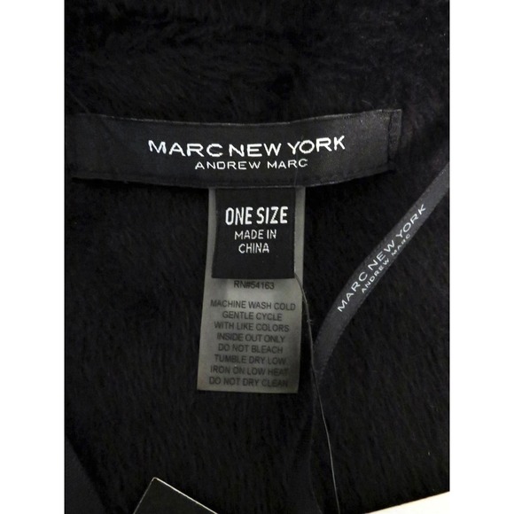 🎄NWT Marc New York Faux Fur Trim Cape Embellishment Fur Pom Tie - Picture 13 of 13
